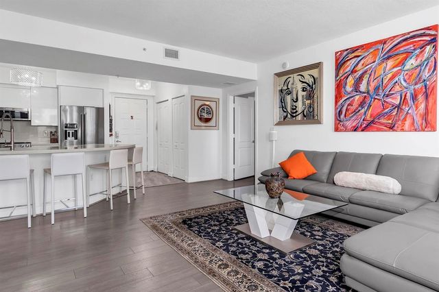 1830 Radius Drive 912, Hollywood, FL 33020
