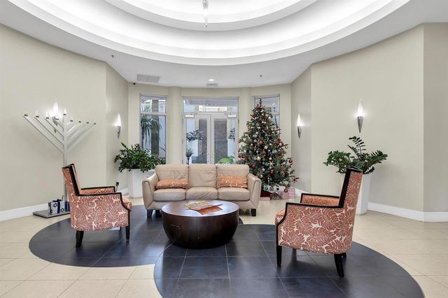 1830 Radius Drive 912, Hollywood, FL 33020