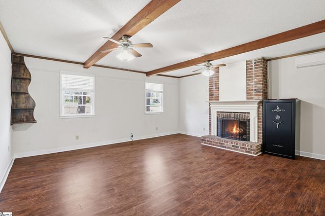 128 Paddock Drive, Greer, SC 29650