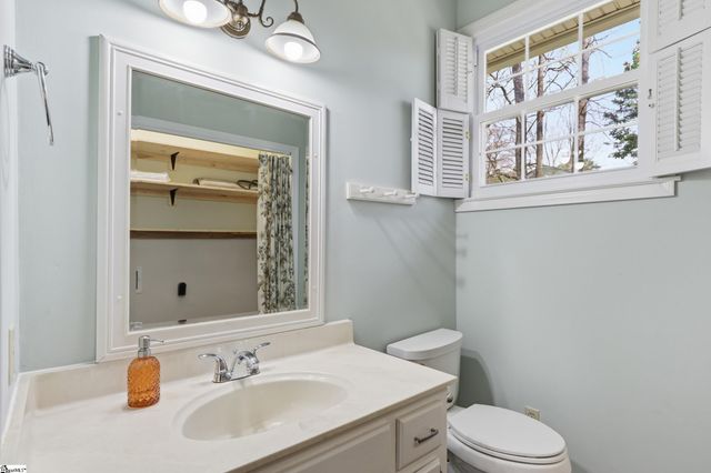 128 Paddock Drive, Greer, SC 29650