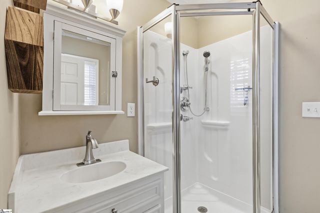 128 Paddock Drive, Greer, SC 29650