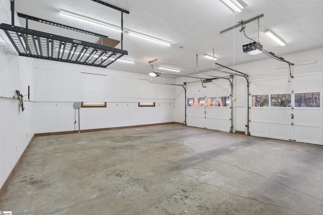 128 Paddock Drive, Greer, SC 29650