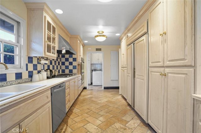 12281 Woodley Avenue, Granada Hills, CA 91344