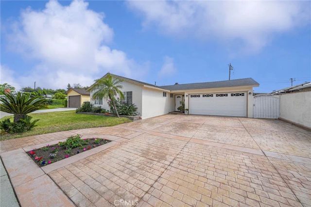 744 Ivy Street, Glendora, CA 91740