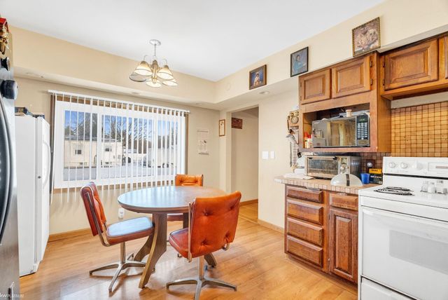 2049 Henry Street, Port Huron, MI 48060