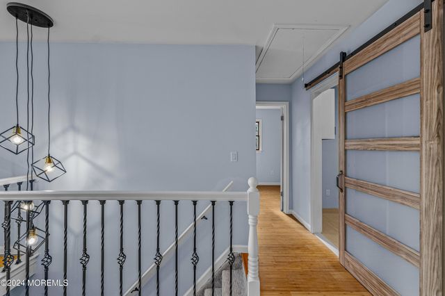 58 Flipper Avenue, Manahawkin, NJ 08050