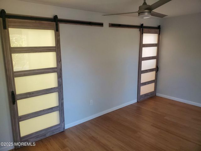 58 Flipper Avenue, Manahawkin, NJ 08050