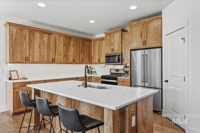 5433 W Riva Capri, Meridian, ID 83646