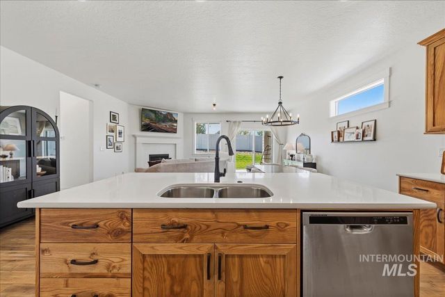 5433 W Riva Capri, Meridian, ID 83646