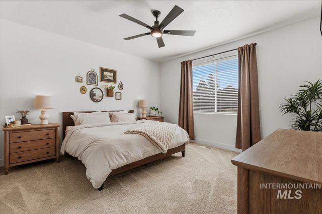 5433 W Riva Capri, Meridian, ID 83646