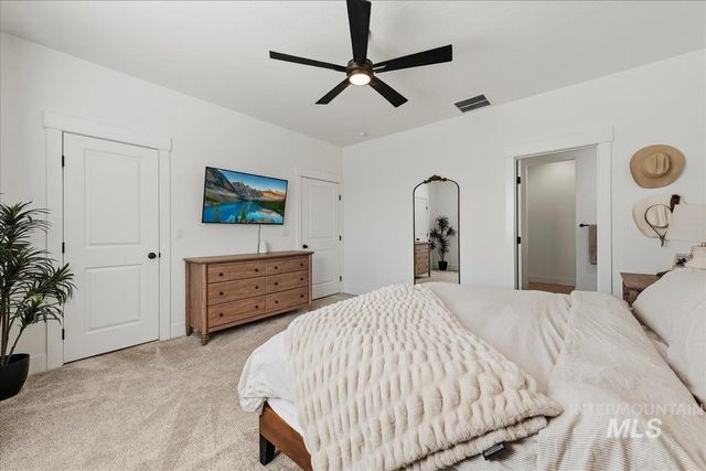 5433 W Riva Capri, Meridian, ID 83646