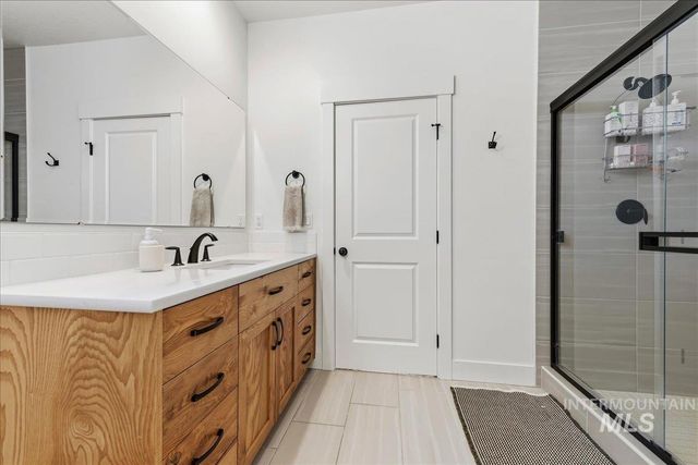 5433 W Riva Capri, Meridian, ID 83646