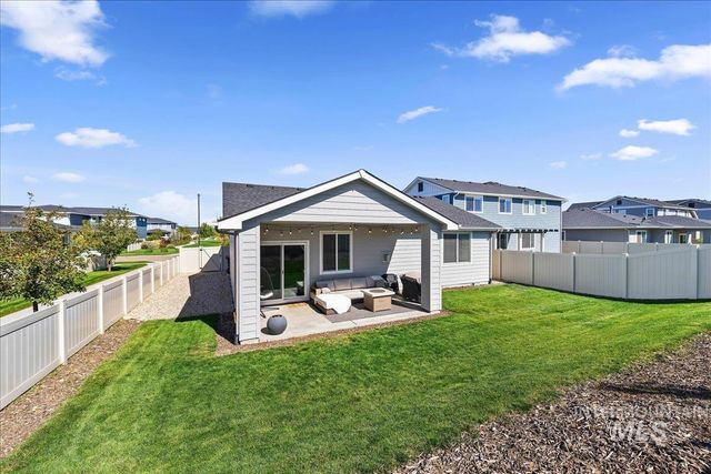 5433 W Riva Capri, Meridian, ID 83646