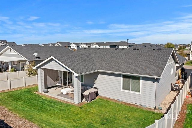 5433 W Riva Capri, Meridian, ID 83646