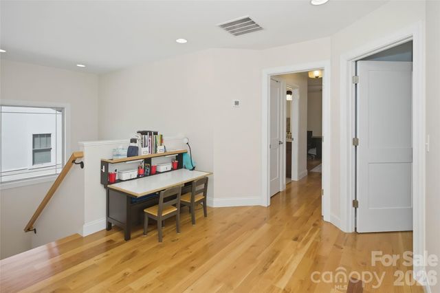 57 Alabama Avenue, Asheville, NC 28806