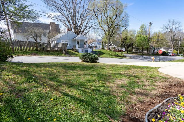 57 Alabama Avenue, Asheville, NC 28806