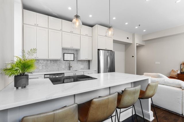 5 Appleton St 2D, Boston, MA 02116