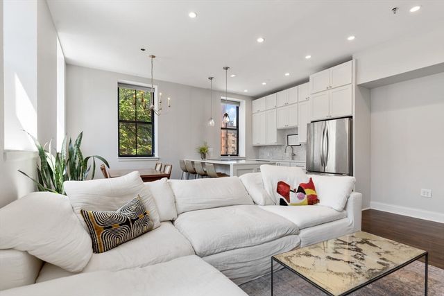 5 Appleton St 2D, Boston, MA 02116