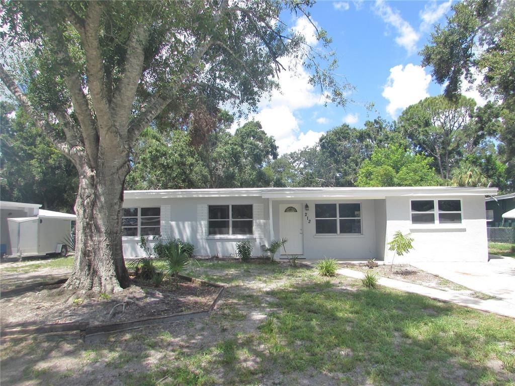 212 W CORNELIUS CIRCLE, Sarasota, FL 34232