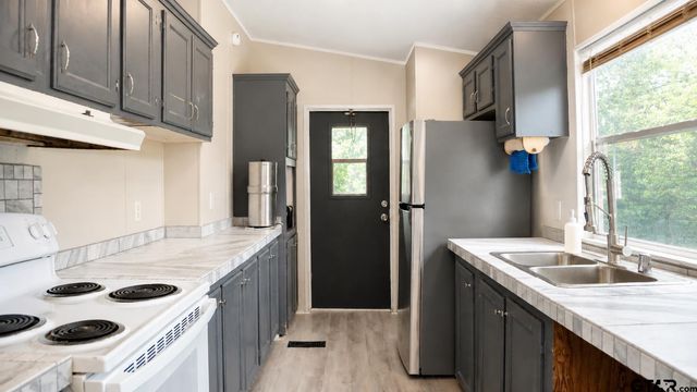 4050 CR 4316, Larue, TX 75770