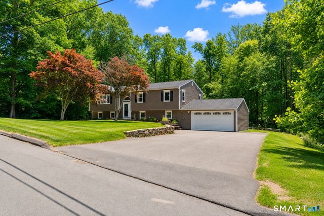 7 Williams Drive, Prospect, CT 06712