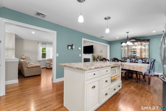 7 Williams Drive, Prospect, CT 06712
