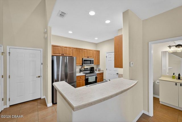 236 N Airport Road, New Smyrna Beach, FL 32168