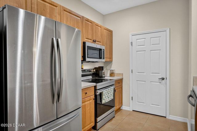 236 N Airport Road, New Smyrna Beach, FL 32168