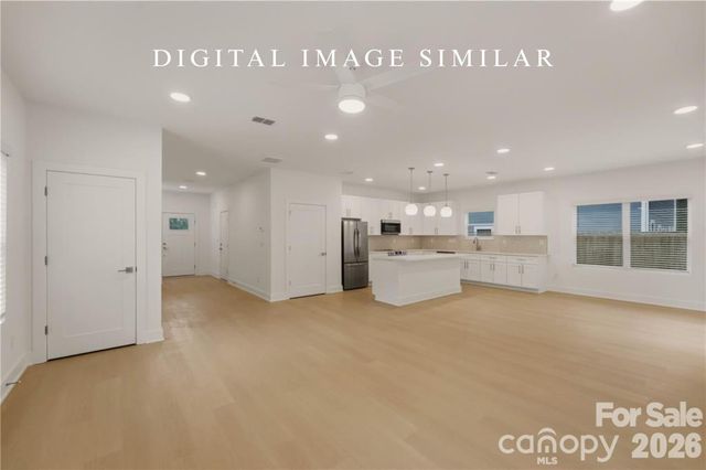 9326 Horseshoe Bend Drive, Charlotte, NC 28215