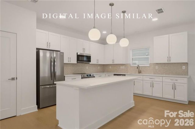 9326 Horseshoe Bend Drive, Charlotte, NC 28215