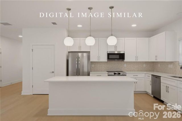 9326 Horseshoe Bend Drive, Charlotte, NC 28215
