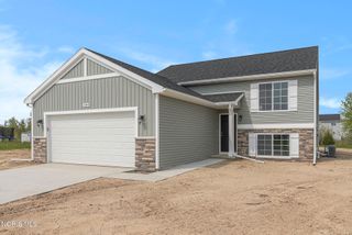 1051 Lakeside Lane, Oregon, OH 43616