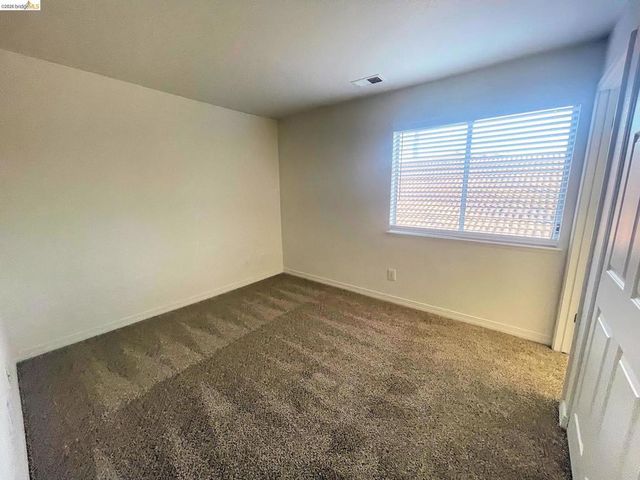 2117 Mark Twain Dr, Antioch, CA 94531