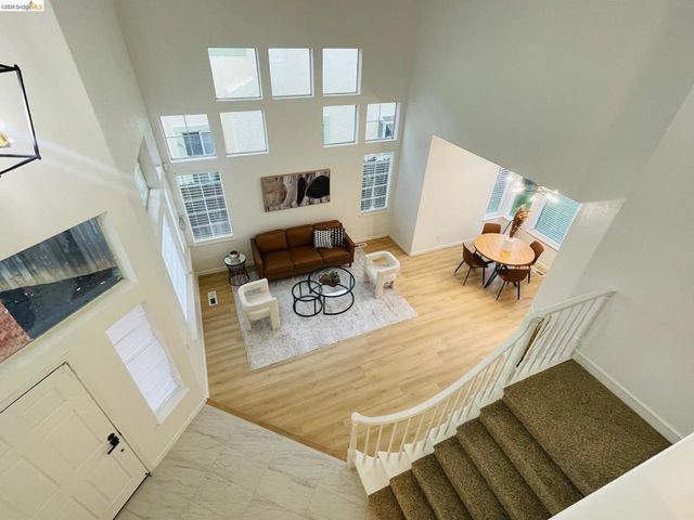 2117 Mark Twain Dr, Antioch, CA 94531