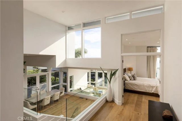1061 Skyline, Laguna Beach, CA 92651