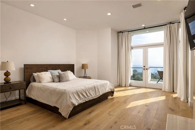 1061 Skyline, Laguna Beach, CA 92651