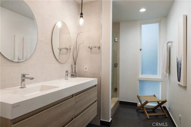 1061 Skyline, Laguna Beach, CA 92651
