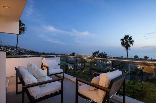 1061 Skyline, Laguna Beach, CA 92651
