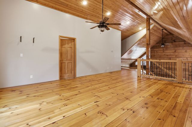 96 Sarvis Ridge Rd, Normandy, TN 37360