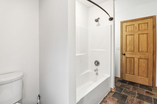 96 Sarvis Ridge Rd, Normandy, TN 37360