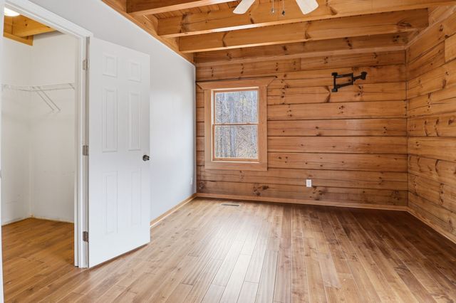 96 Sarvis Ridge Rd, Normandy, TN 37360