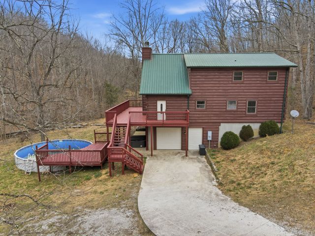 96 Sarvis Ridge Rd, Normandy, TN 37360
