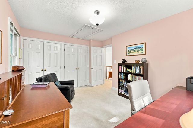 102 Robert Hunt Drive, Carrboro, NC 27510
