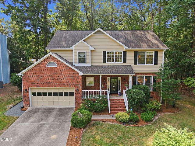 102 Robert Hunt Drive, Carrboro, NC 27510