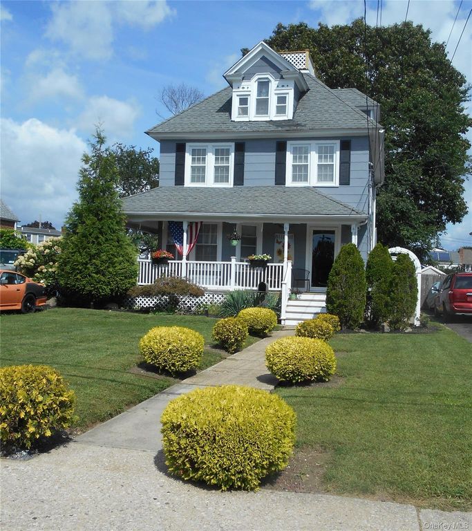 28 Centre Avenue, East Rockaway, NY 11518 — photo 2