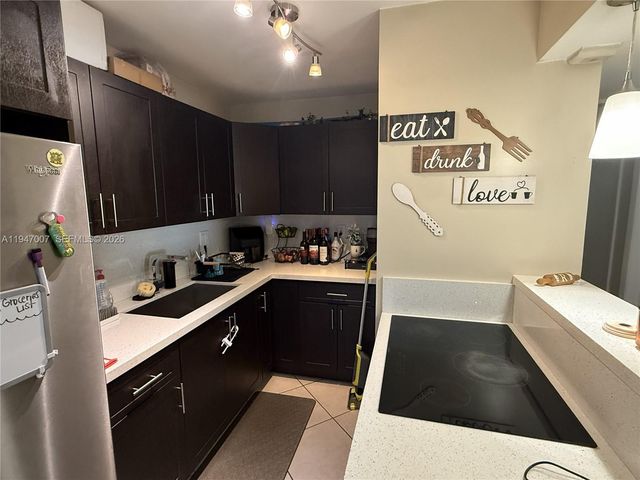 7405 SW 152nd Ave 3-107, Miami, FL 33193