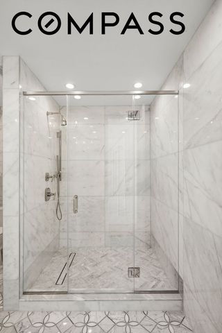 222 E 61st Street, New York City, NY 10065