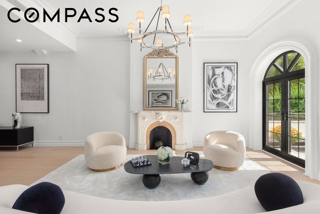 222 E 61st Street, New York City, NY 10065
