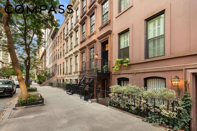 222 E 61st Street, New York City, NY 10065