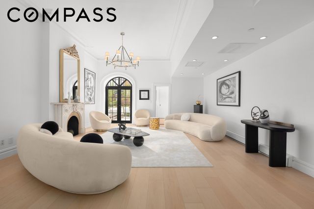222 E 61st Street, New York City, NY 10065